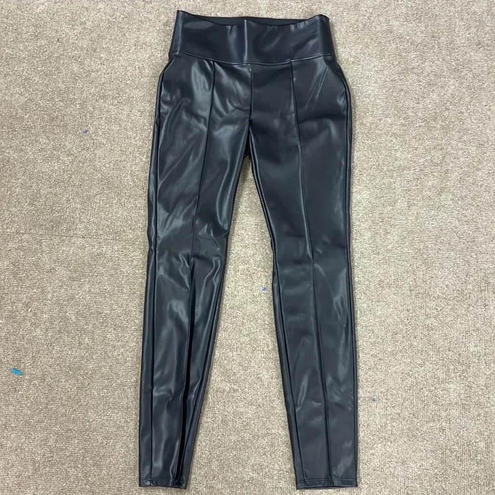 Black Pleather Leggings‎ XS